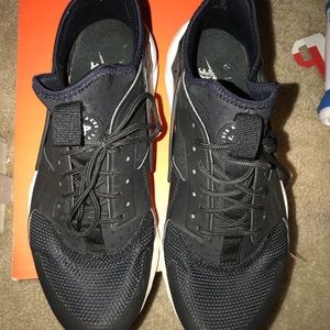 Nike Air Huarache Ultra Black/White